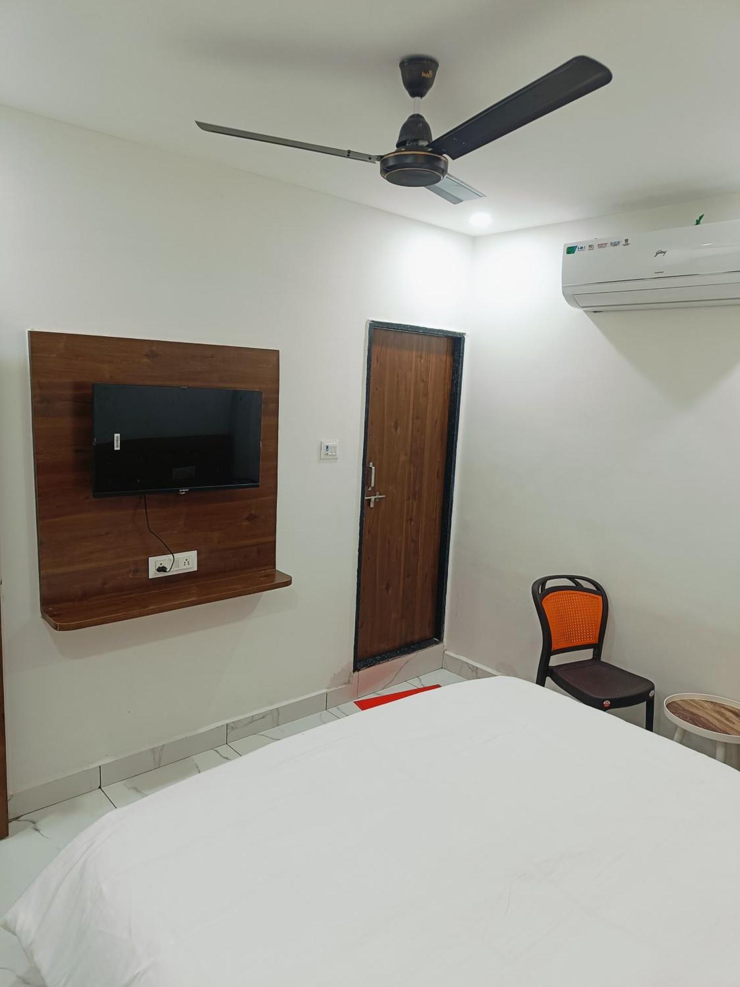Hotel Shree Kedar Palace Ujjain Dış mekan fotoğraf